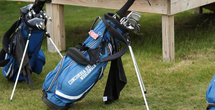 Men's Golf takes part in St. Norbert Fall Invitational