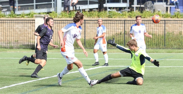 Men’s Soccer wins season opener over Fontbonne