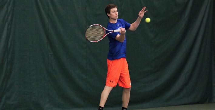 Men's Tennis beats FDU-Florham, falls to Endicott College to open spring trip