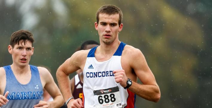 Men's Cross Country with six PRs at Midwest Regionals