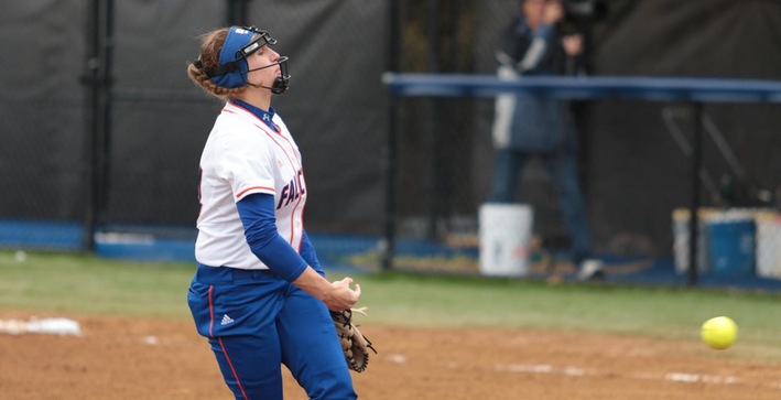 Softball walks off to a pair of wins over Lakeland