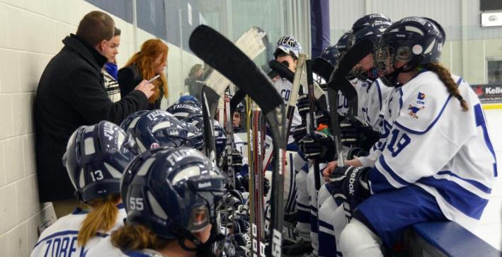 Nine Women's Hockey players earn NCHA All-Academic honors