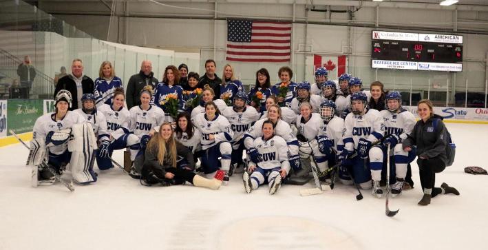 Women's Hockey skates to Senior Day tie with St. Scholastica