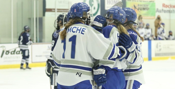 Women’s Hockey Posts a Program-Record Eight AHCA Academic All-Americans
