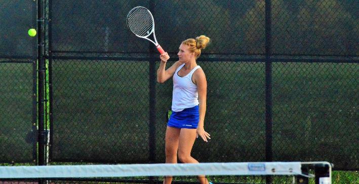 Women’s Tennis protects home court, clinches spot in NACC Tournament