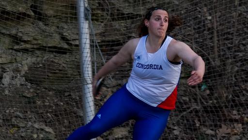 Kassees sets school record for Women's Track & Field at Augustana Meet