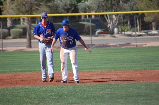 Macalester pitching shuts down CUW offense 6-3