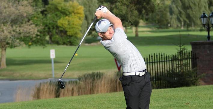 Jones vaults into a tie for 1st, Men's Golf tied for 3rd at NACC Championship