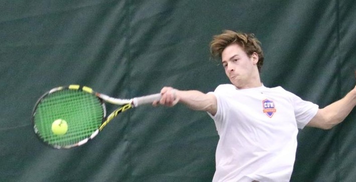 Men’s Tennis sweeps Aurora, falls to Illinois Tech