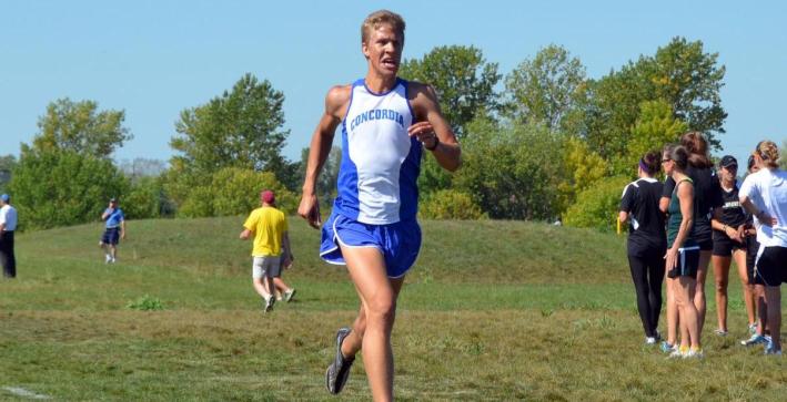 Men's Cross Country finishes fifth at home meet