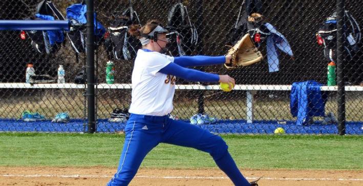 Softball hands Lakeland first conference losses in Saturday sweep