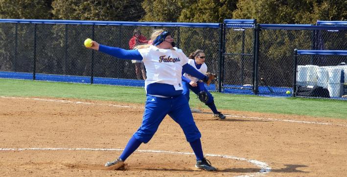 Softball defeats MIT, Keene St. in day two of Florida trip