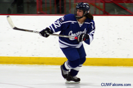 Women’s Hockey falls to St. Norbert