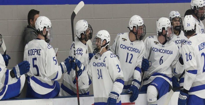 Men's Hockey Defends the Border Battle Cup