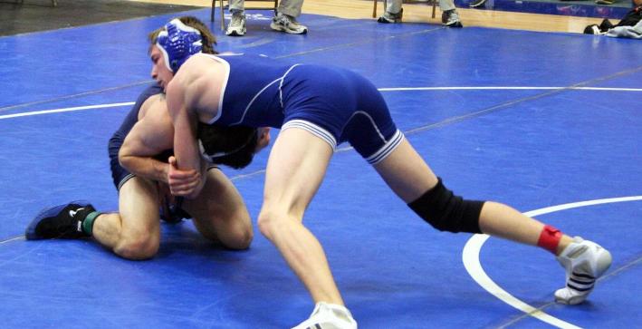 Wrestling drops dual against North Central