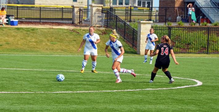 Women's Soccer falls in non-conference match with St. Norbert