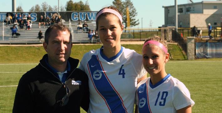 Women's Soccer inches closer towards NACC two seed with Senior Day shutout
