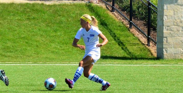 Single match shot records fall in Women's Soccer win over Wisconsin Lutheran