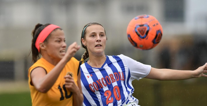 Women's Soccer falls in season opener to Franklin 5-4