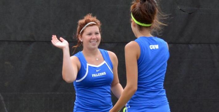 Women's Tennis advances past Aurora into NAC Tournament
