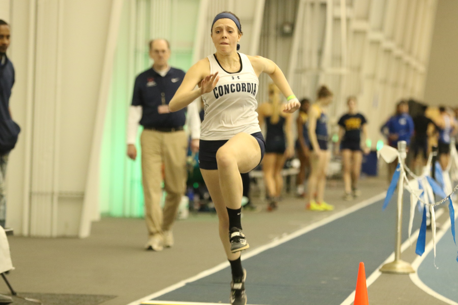 Women’s Track & Field takes 14th at Grand Valley