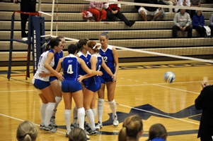 Falcon volleyball goes 2-1 at UW- River Falls